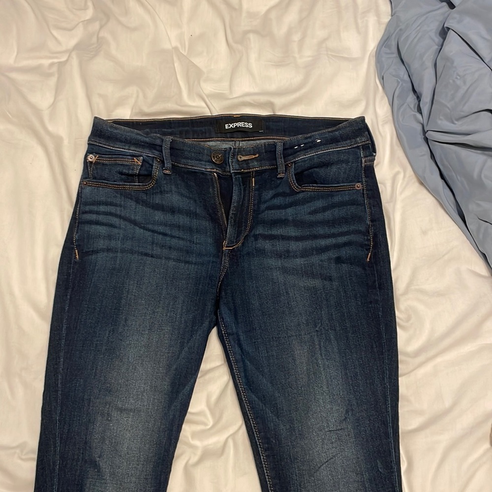 Size 10s express skinny jeans.